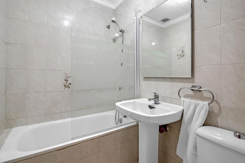 Luxe Apartment, Chill Out, Beach 10 Min Alicante Exterior photo