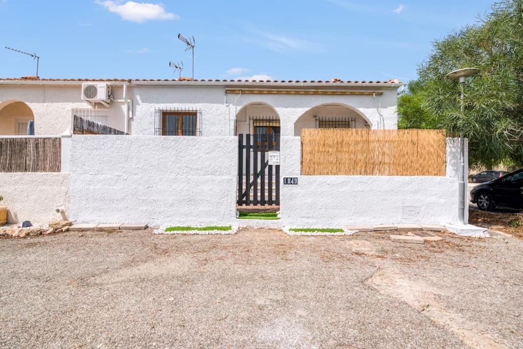 Luxe Apartment, Chill Out, Beach 10 Min Alicante Exterior photo